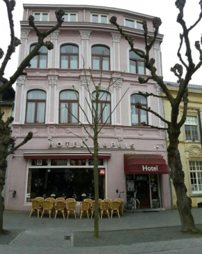 Гостиница Hotel Dupuis  Валкенбург 